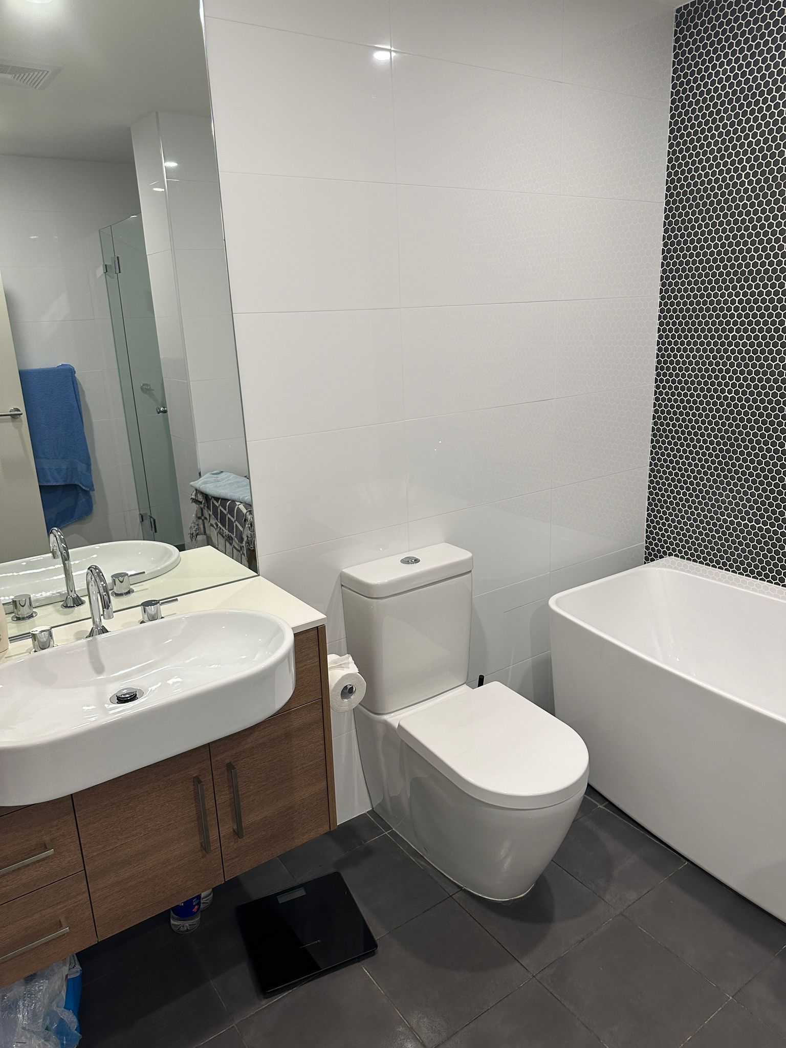 Service Image